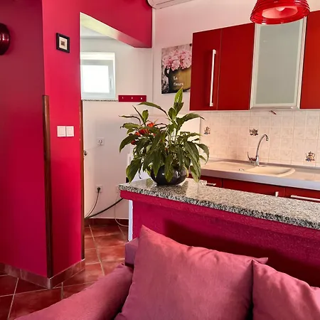 Ancora Apartment *